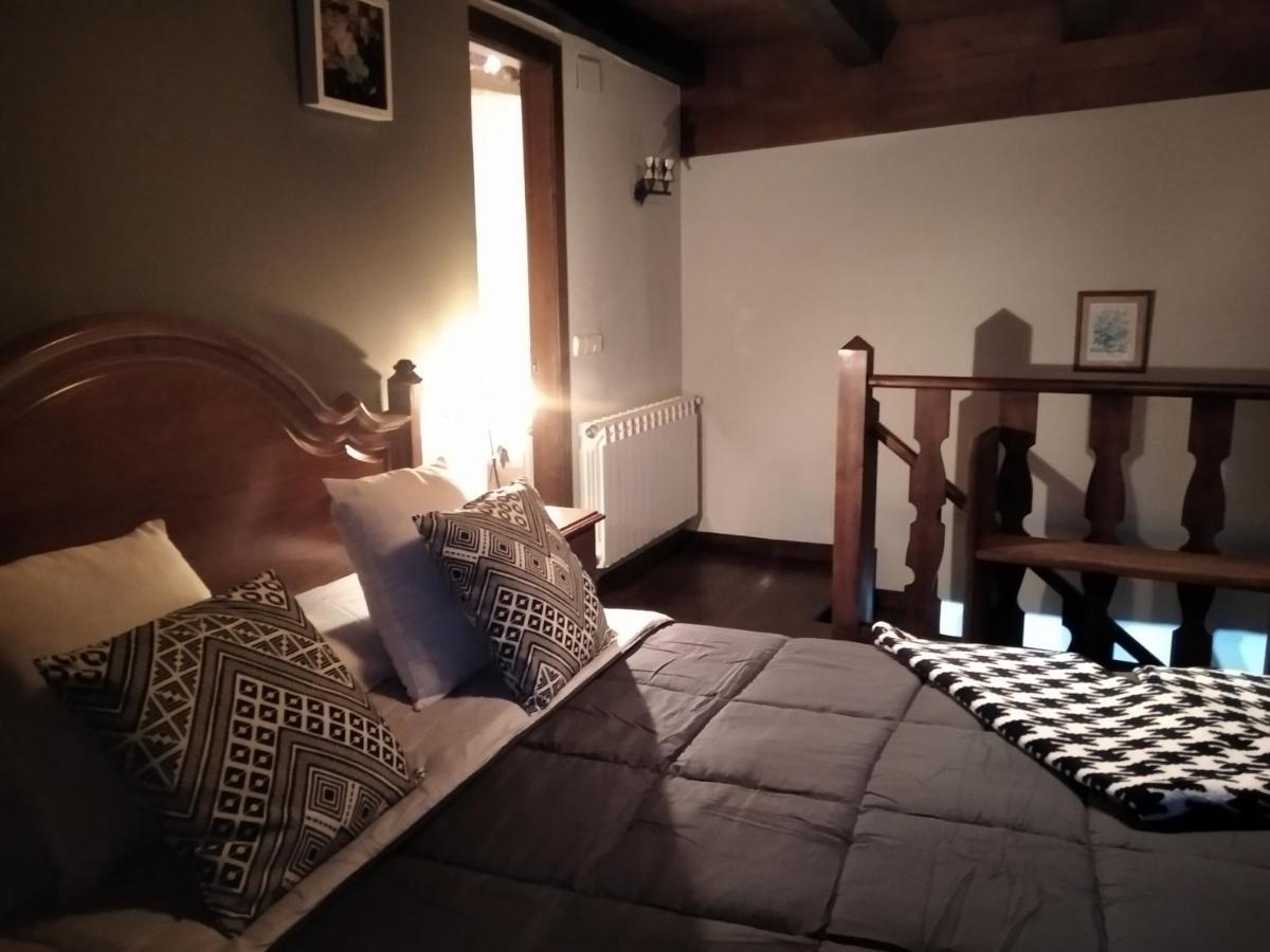 Apartamento La Corrada サンタ・エウラリア・デ・オスコス エクステリア 写真