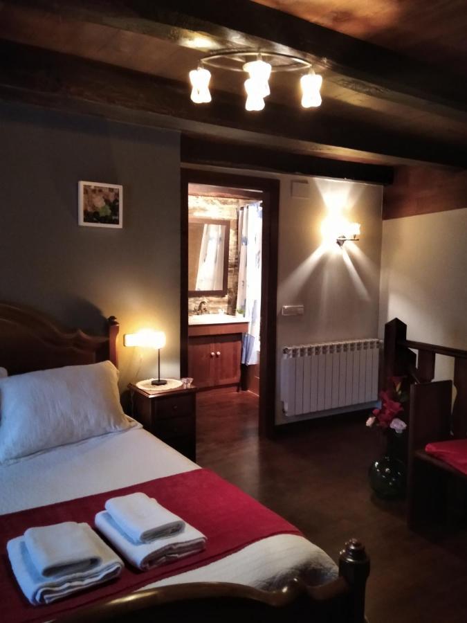 Apartamento La Corrada サンタ・エウラリア・デ・オスコス エクステリア 写真